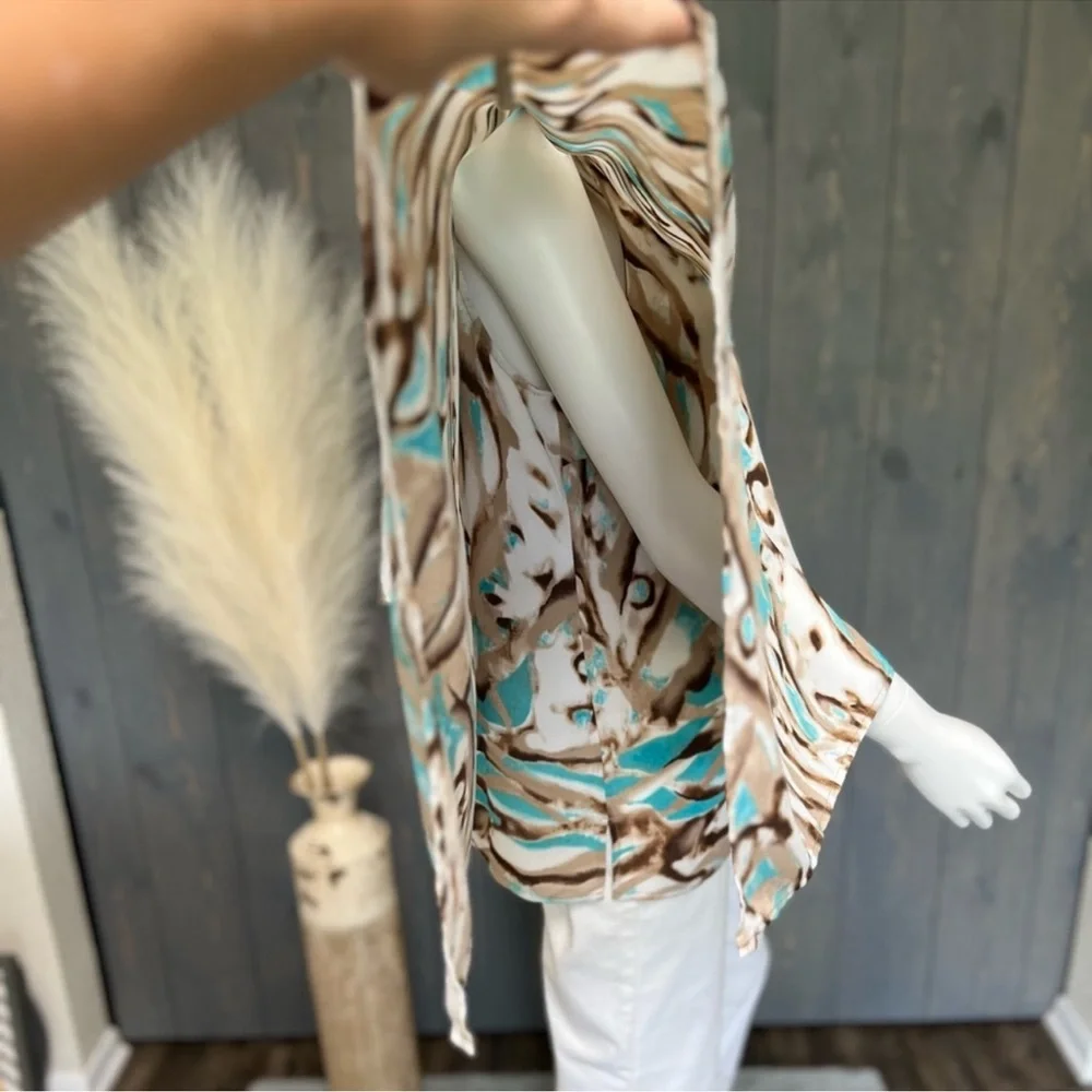🛑 𝙎𝙊𝙇𝘿 𝙊𝙐𝙏 🛑 𝘾𝙝𝙞𝙘𝙤'𝙨 Travelers Collection Women’s Kimono Style Blouse Size 1 - Picture 9 of 13